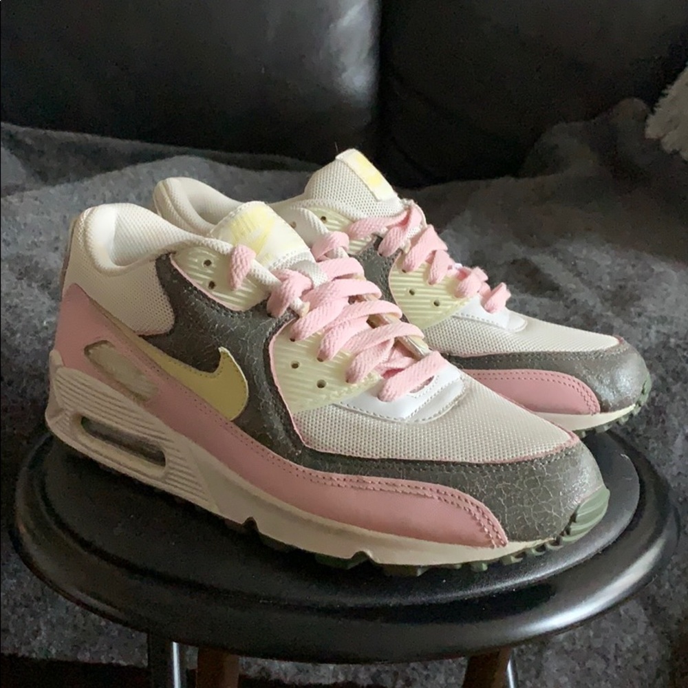 Women’s Nike Air Max Sneakers
